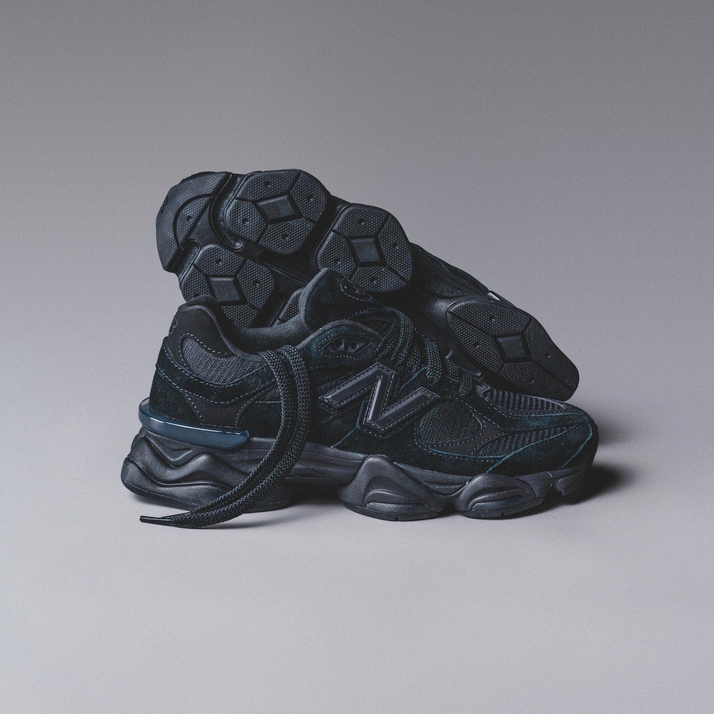 MENS New Balance | 9060 "Black Cat"